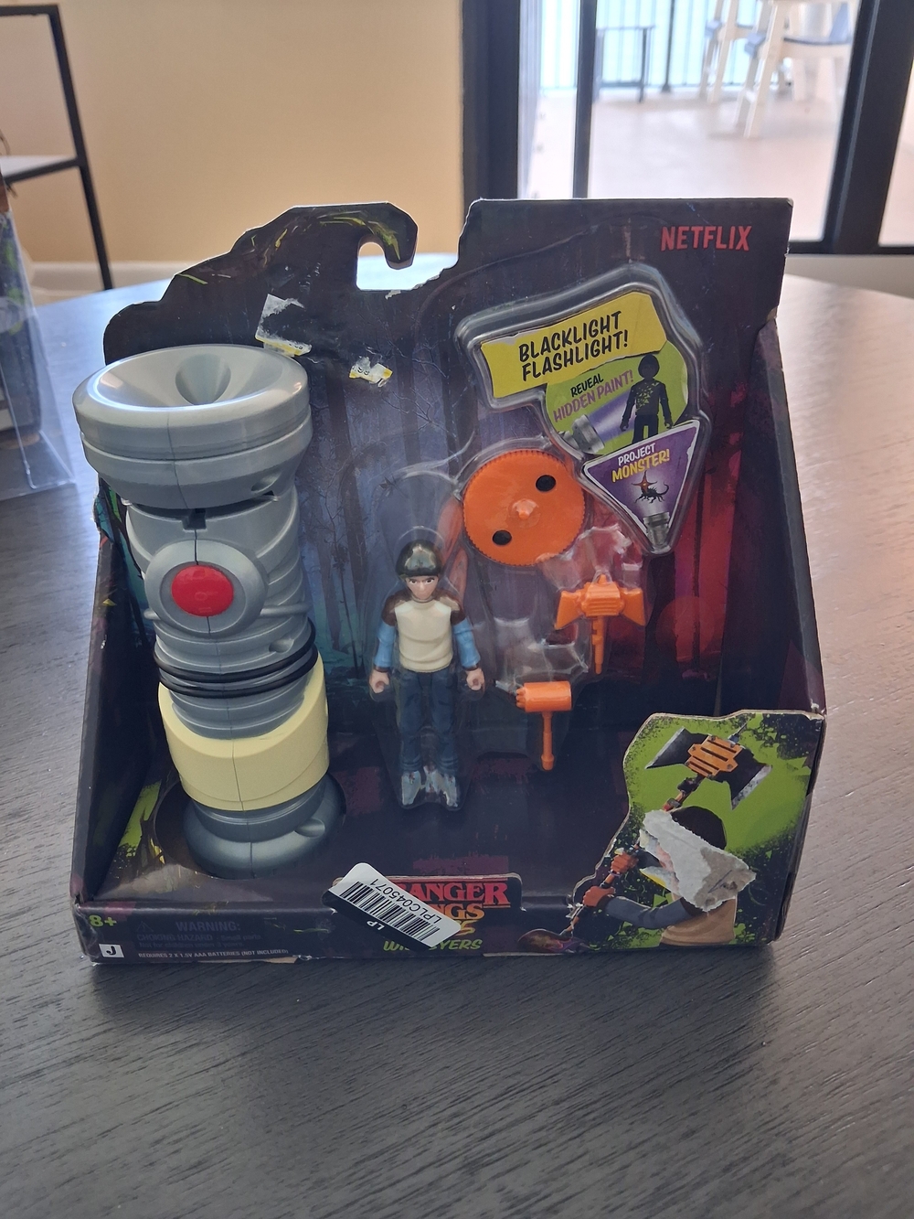 Netflix Stranger Things Kids Blacklight Flashlight Playset - Gray & Orange